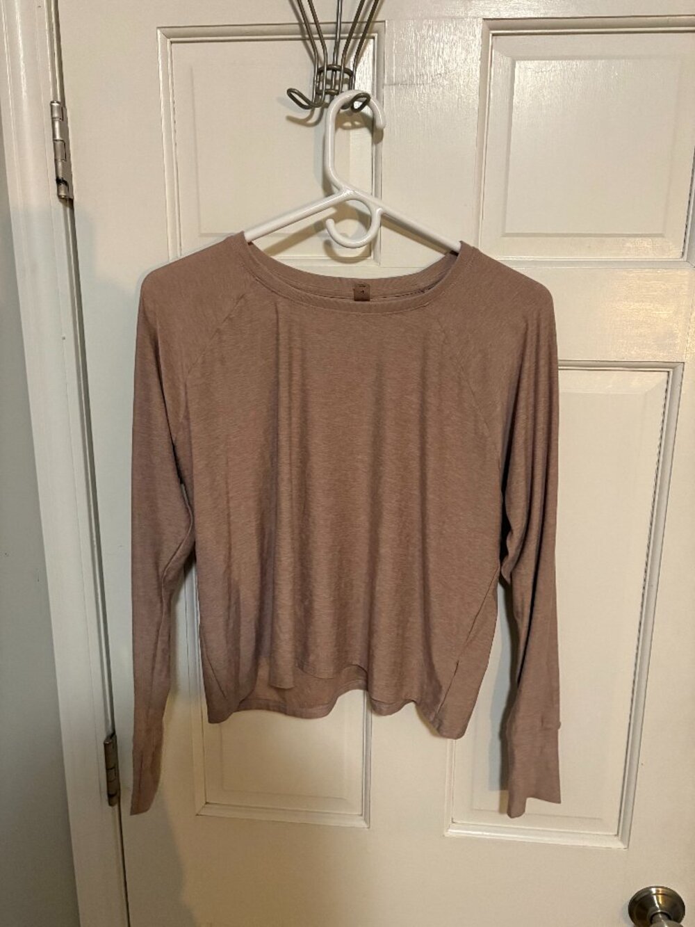 Beyond Yoga size M top